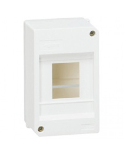 Щиток накладной Mini S 4 модуля белый Legrand 001357 в Барнауле Боксы для автоматов Pintop.ru