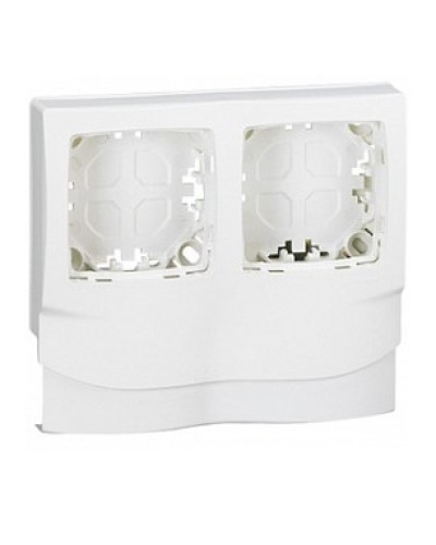 Рамка Legrand 031414 в Барнауле Аксессуары для кабель-канала Pintop.ru