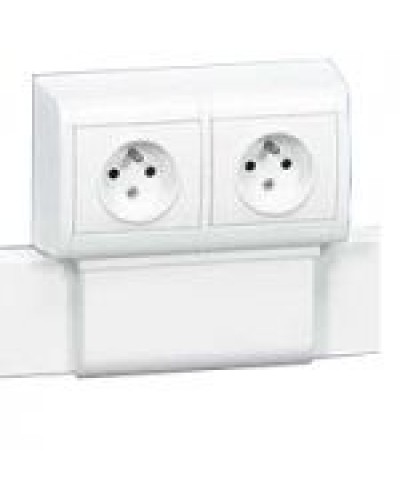 Рамка Mosaic Legrand 031621 в Барнауле Аксессуары для кабель-канала Pintop.ru